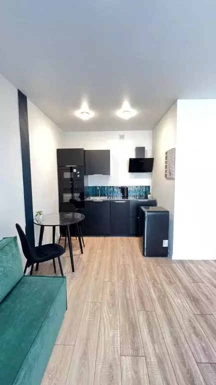 1-к кв. Свердловская область, Екатеринбург ул. Репина, 109/2 (32.0 м) - Фото 1