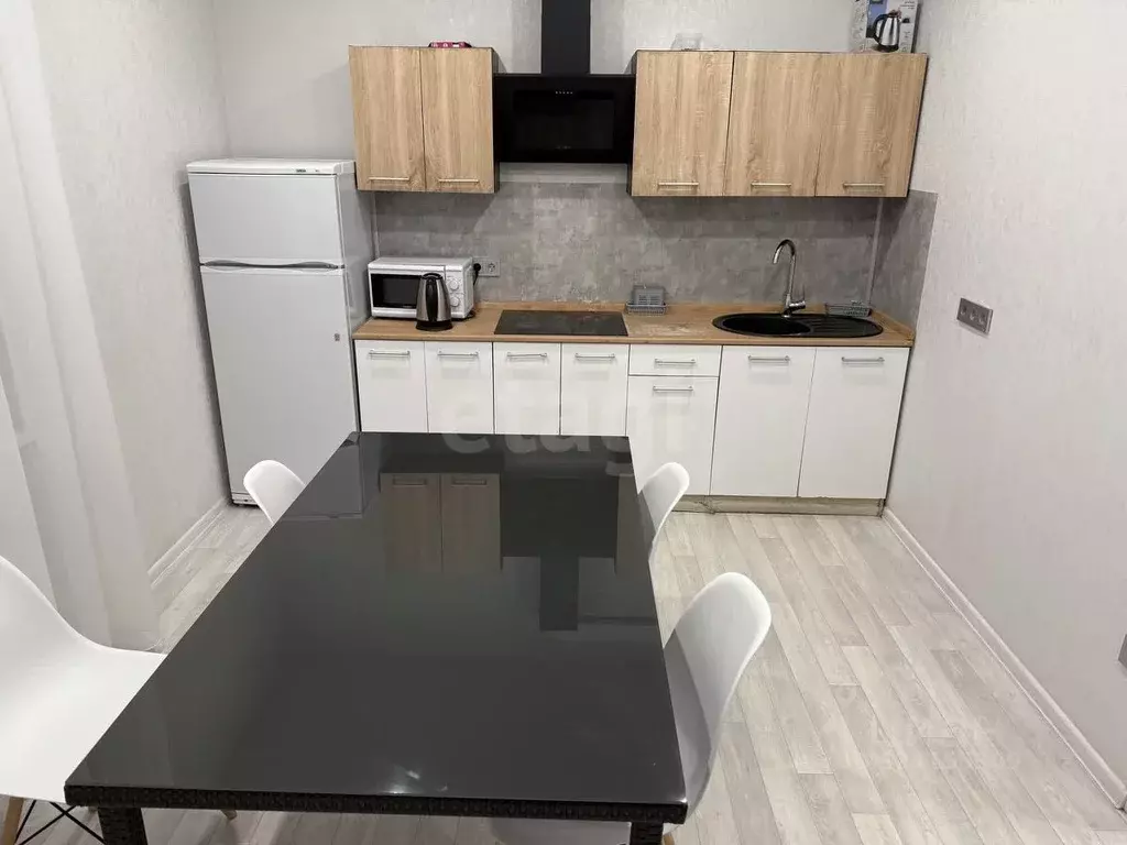 2-к кв. Ульяновская область, Ульяновск ул. Аблукова, 14 (59.0 м) - Фото 1