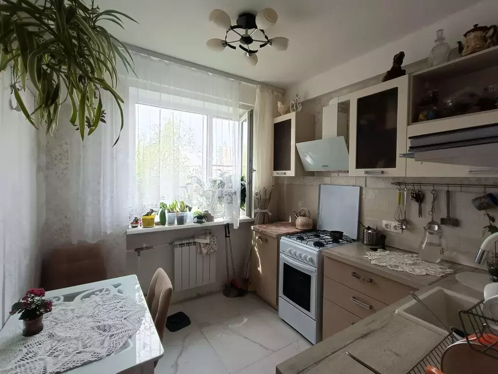 Продаётся 2-к квартира, 65 м - Фото 0