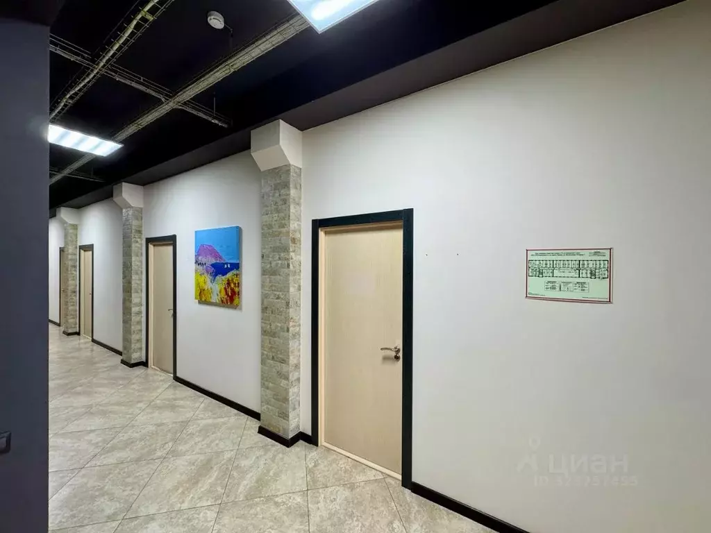 Офис в Брянская область, Брянск Институтская ул., 15к1 (100 м) - Фото 2