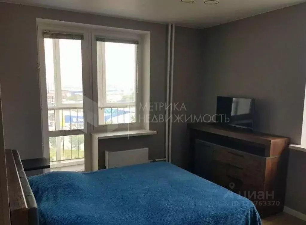 1-к кв. Тюменская область, Тюмень ул. 50 лет Октября, 75к2 (49.1 м) - Фото 1