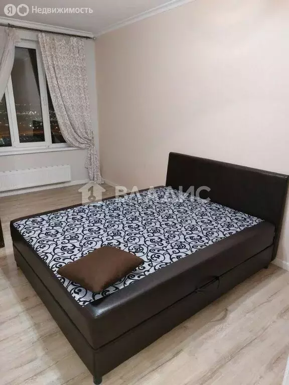 2-комнатная квартира: Красногорск, улица Липовой Рощи, 1к2 (40 м) - Фото 1
