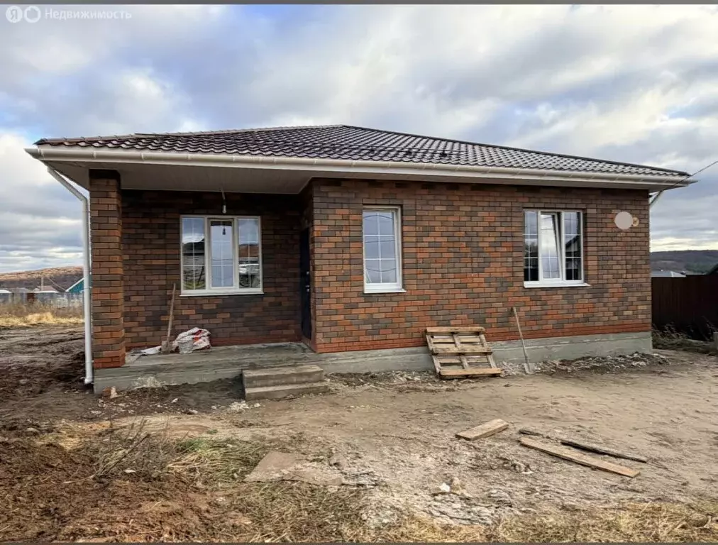 Дом в Набережные Моркваши, улица Дружбы (142 м) - Фото 1