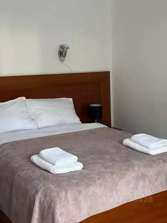 Комната Бурятия, Тункинский район, пос. Аршан ул. Гагарина, 18 - Фото 1