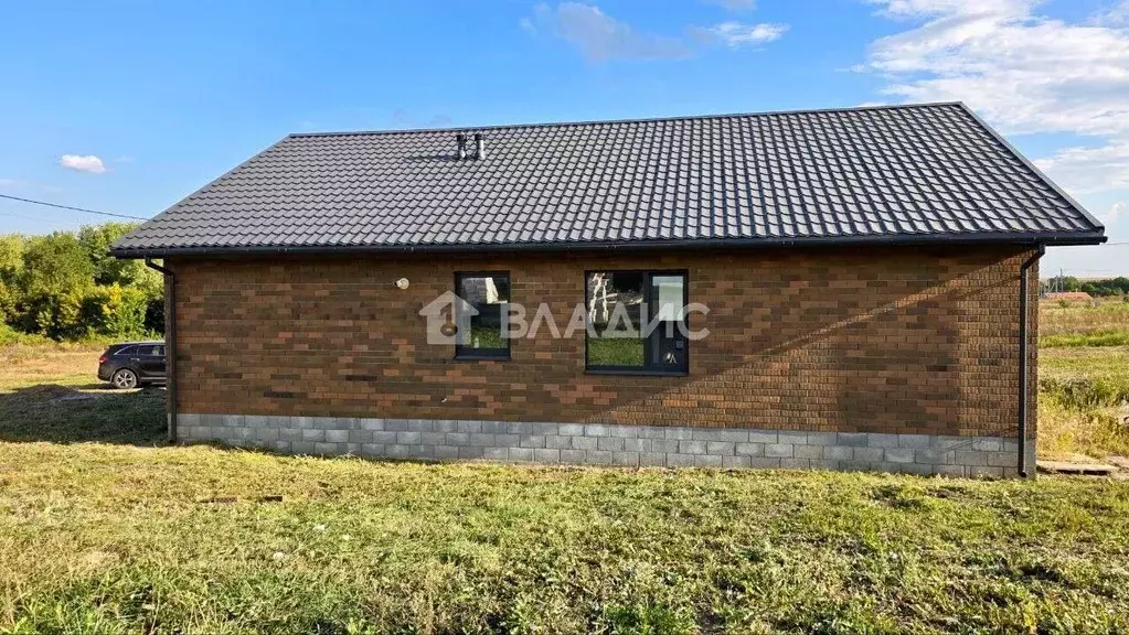 Дом в Белгородская область, Яковлевский муниципальный округ, с. ... - Фото 2