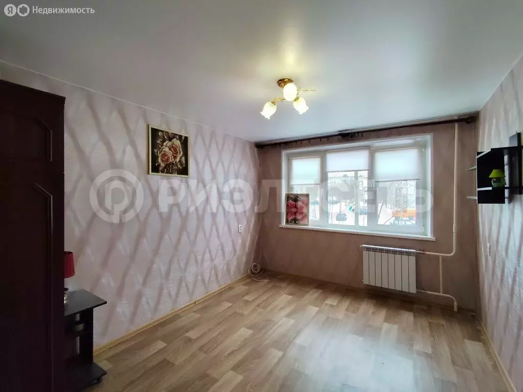 2-комнатная квартира: Кировск, Комсомольская улица, 2 (47 м) - Фото 0