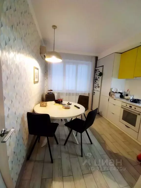 2-к кв. Ростовская область, Таганрог пер. 1-й Новый, 26А (56.1 м) - Фото 0