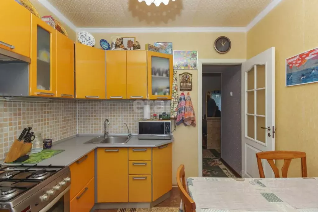 3-к кв. Омская область, Омск бул. Архитекторов, 3/2 (63.0 м) - Фото 0