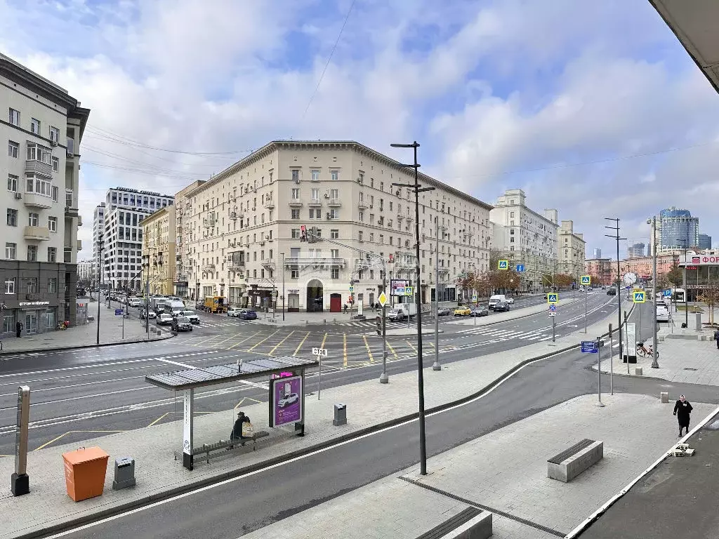 Продается 3-комнатная квартира - Фото 2