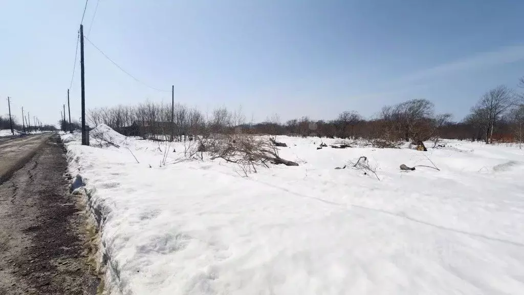 Участок в Сахалинская область, Долинский городской округ, с. Сокол ул. ... - Фото 1