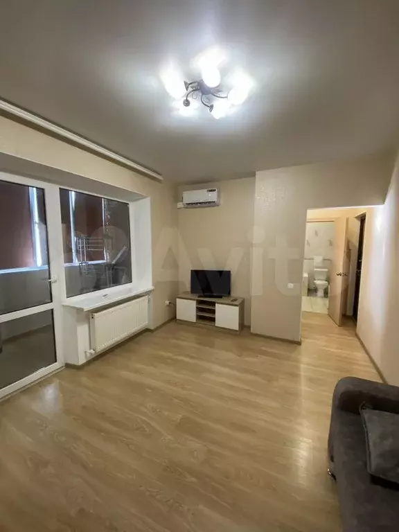 1-к. квартира, 31 м, 3/3 эт. - Фото 0