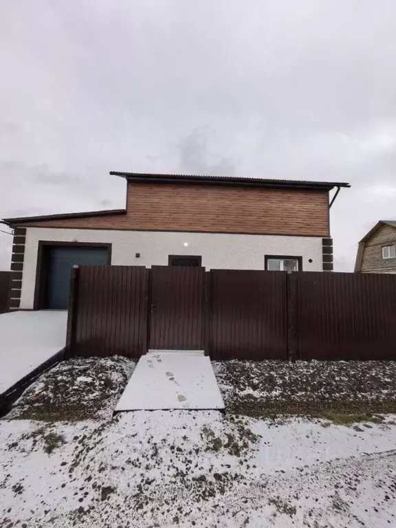 Дом в Иркутская область, Иркутский муниципальный округ, с. Хомутово  ... - Фото 1