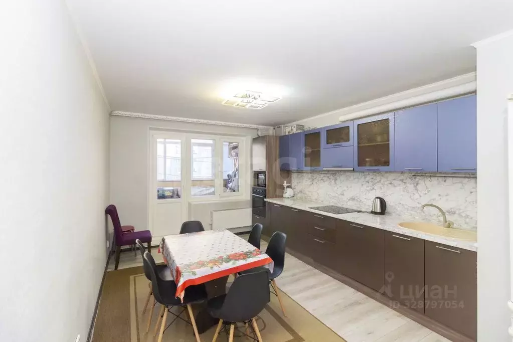 3-к кв. Тюменская область, Тюмень ул. Московский Тракт, 154 (85.4 м) - Фото 1