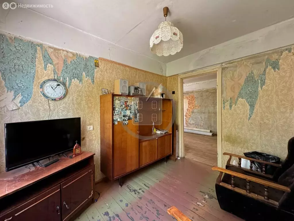 3-комнатная квартира: Калуга, улица Белинского, 4 (49.6 м) - Фото 0