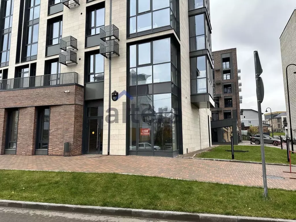 Помещение свободного назначения в Татарстан, Казань ул. Галиаскара ... - Фото 0