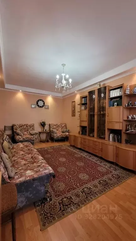 2-к кв. Астраханская область, Астрахань ул. Куликова, 42к3 (58.4 м) - Фото 1