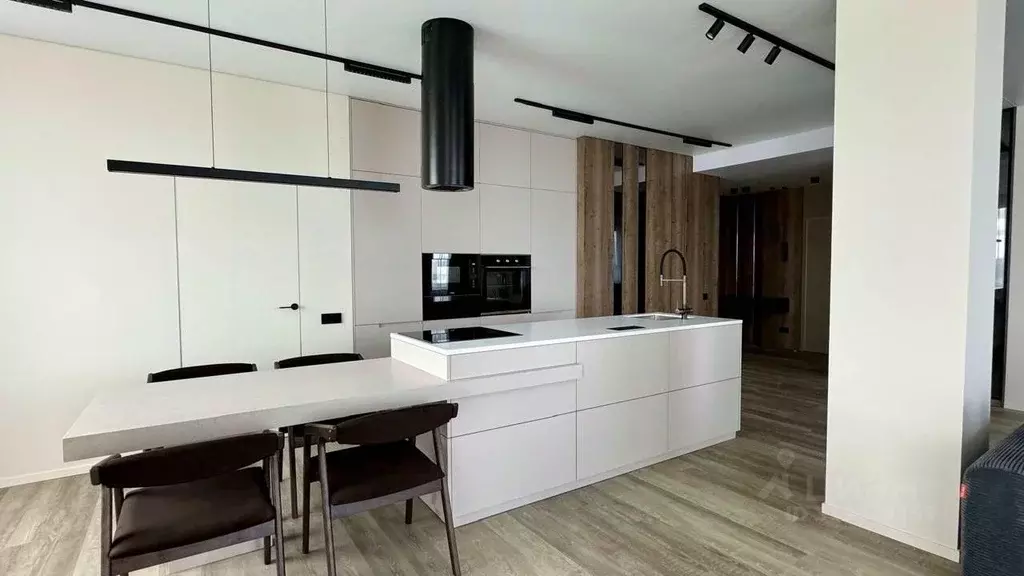 3-к кв. Свердловская область, Екатеринбург ул. Радищева, 41 (110.0 м) - Фото 1
