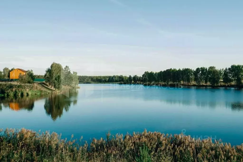 Участок в Тюменская область, Тюменский район, с. Успенка Молодежная ... - Фото 1