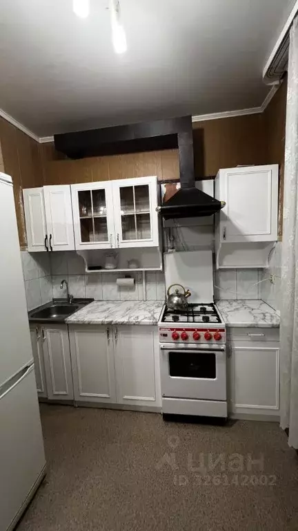 1-к кв. Омская область, Омск Учебная ул., 190 (31.0 м) - Фото 1