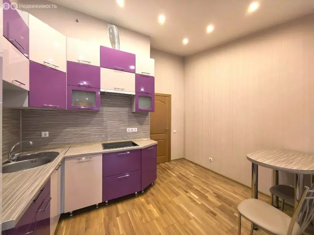 Квартира-студия: Петергоф, Петергофская улица, 8 (28 м) - Фото 2