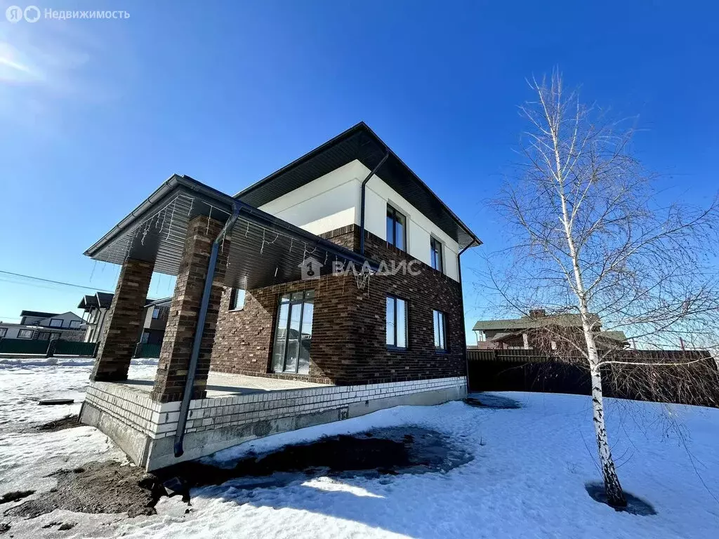 Дом в деревня Медовка, Бирюзовая улица, 53 (210 м) - Фото 1