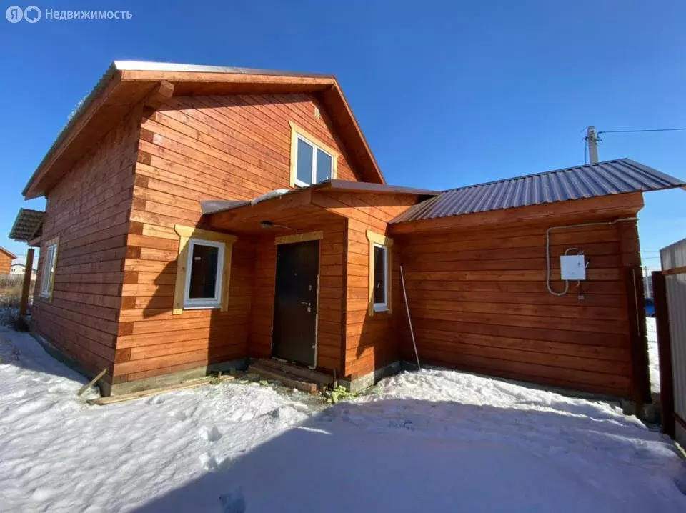 Дом в Баклашинское муниципальное образование, село Введенщина, улица ... - Фото 1