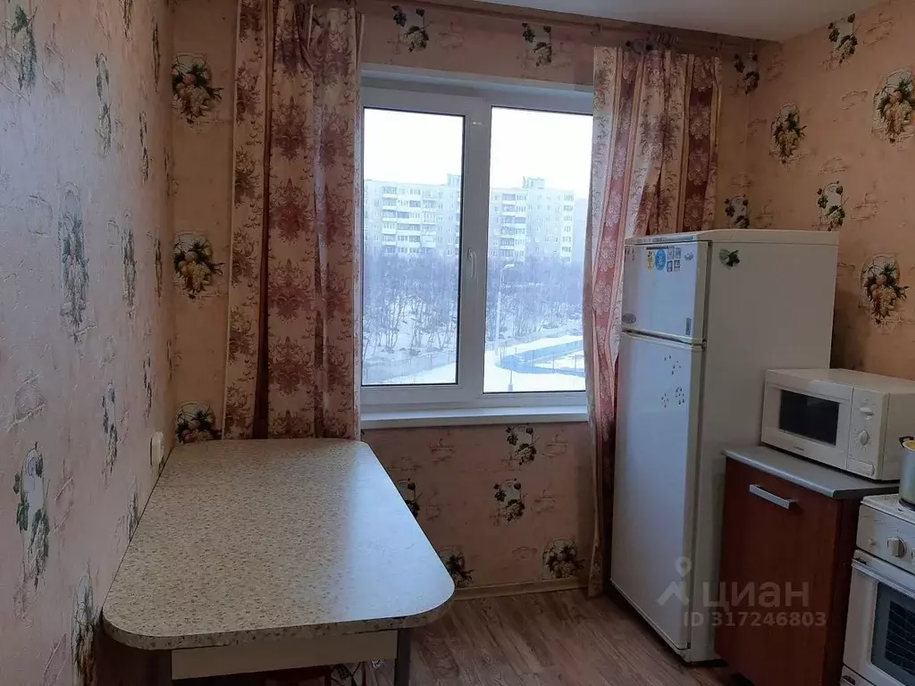 1-к кв. Мурманская область, Мурманск ул. Героев Рыбачьего, 56 (30.6 м) - Фото 0