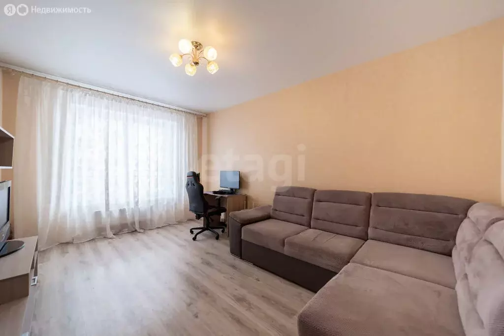 1-комнатная квартира: Калининград, улица Каштановая Аллея, 167 (37.1 ... - Фото 1