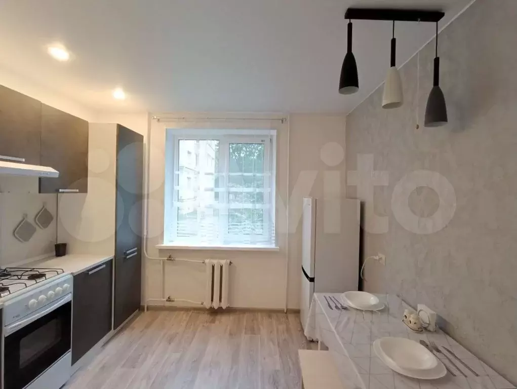 1-к. квартира, 33,6 м, 1/9 эт. - Фото 0
