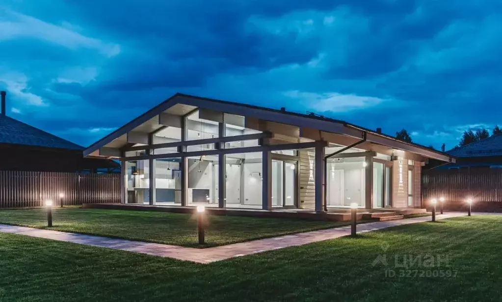 Коттедж в Ленинградская область, Всеволожский район, Агалатовское ... - Фото 1