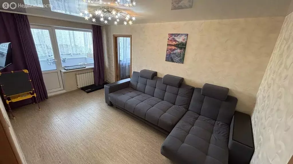 3-комнатная квартира: Каменск-Уральский, улица Кирова, 23 (54.3 м) - Фото 2