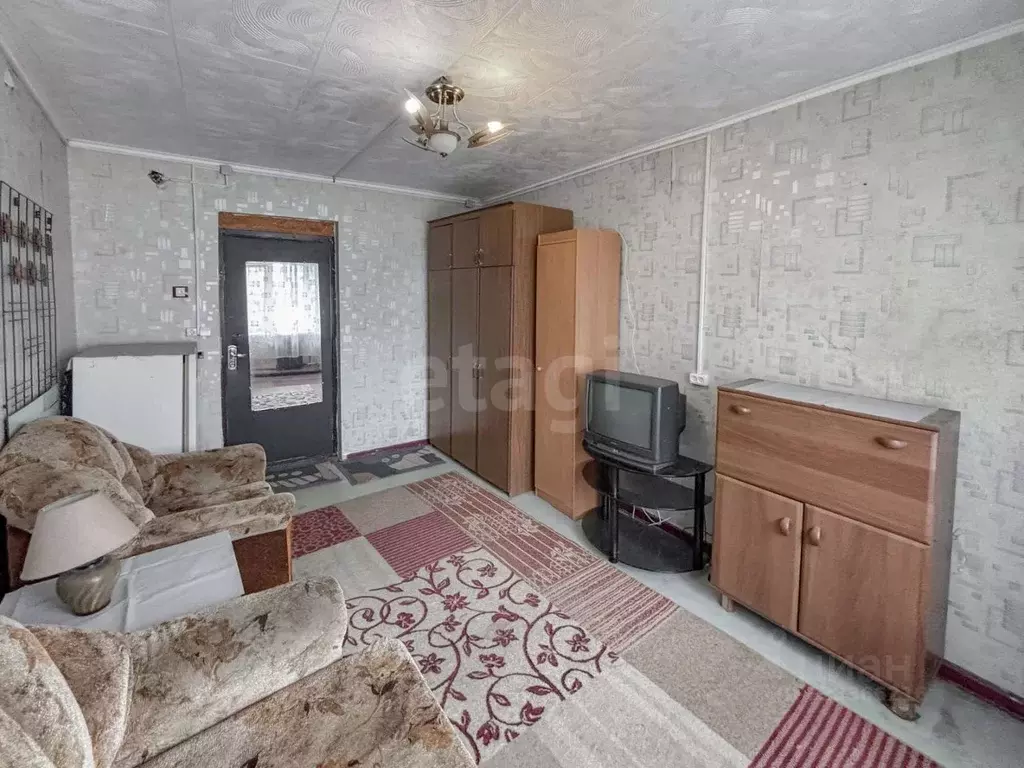 Комната Псковская область, Псков ул. Киселева, 8 (13.1 м) - Фото 1