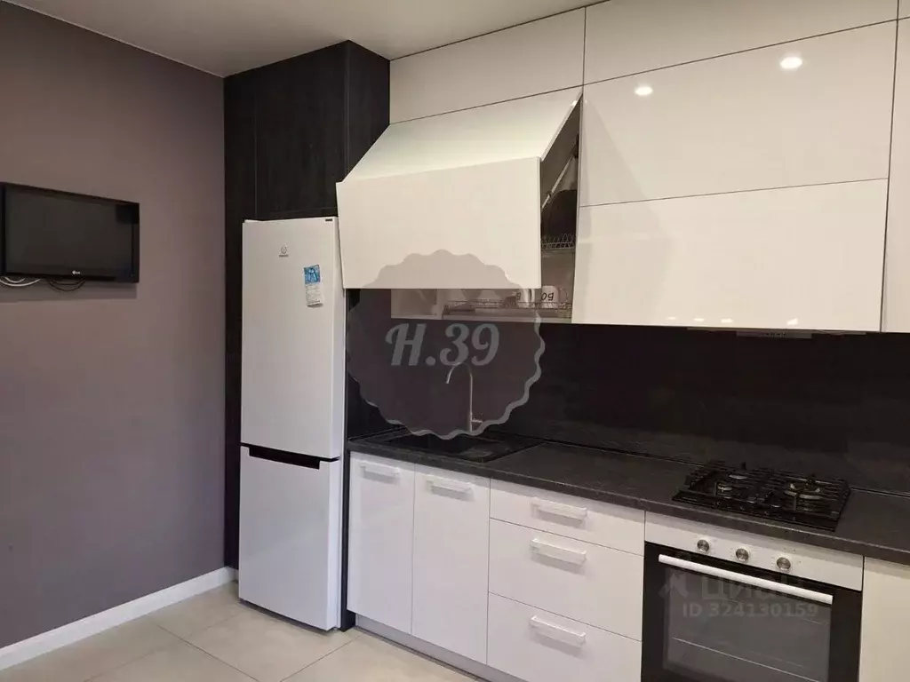 2-к кв. Калининградская область, Калининград просп. Победы, 80 (64.3 ... - Фото 1