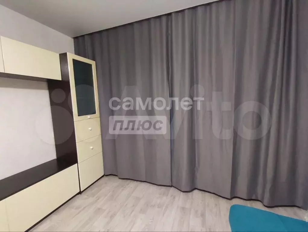 3-к. квартира, 76,9 м, 1/9 эт. - Фото 1