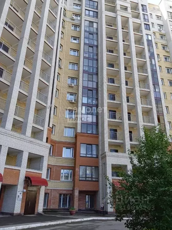 1-к кв. Омская область, Омск ул. Красный Путь, 101к1 (40.0 м) - Фото 0