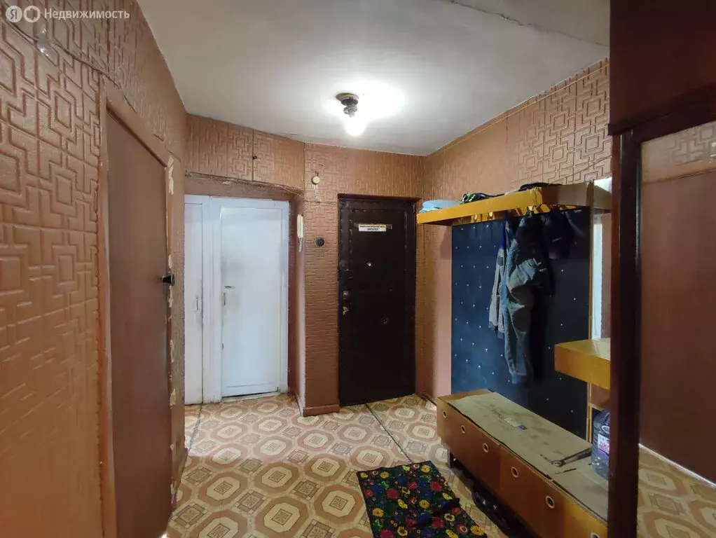 3-комнатная квартира: Екатеринбург, Вишнёвая улица, 32 (50.1 м) - Фото 1