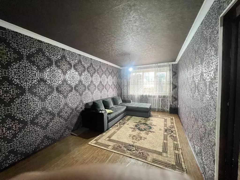 Своб. планировка, 40 м, 4/5 эт. - Фото 1