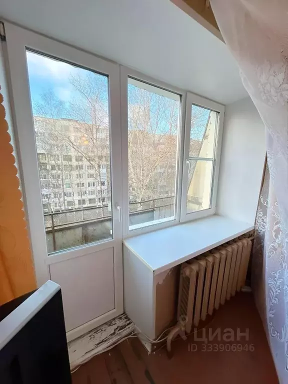 2-к кв. Ленинградская область, Тихвин 4-й мкр, 2 (44.6 м) - Фото 1