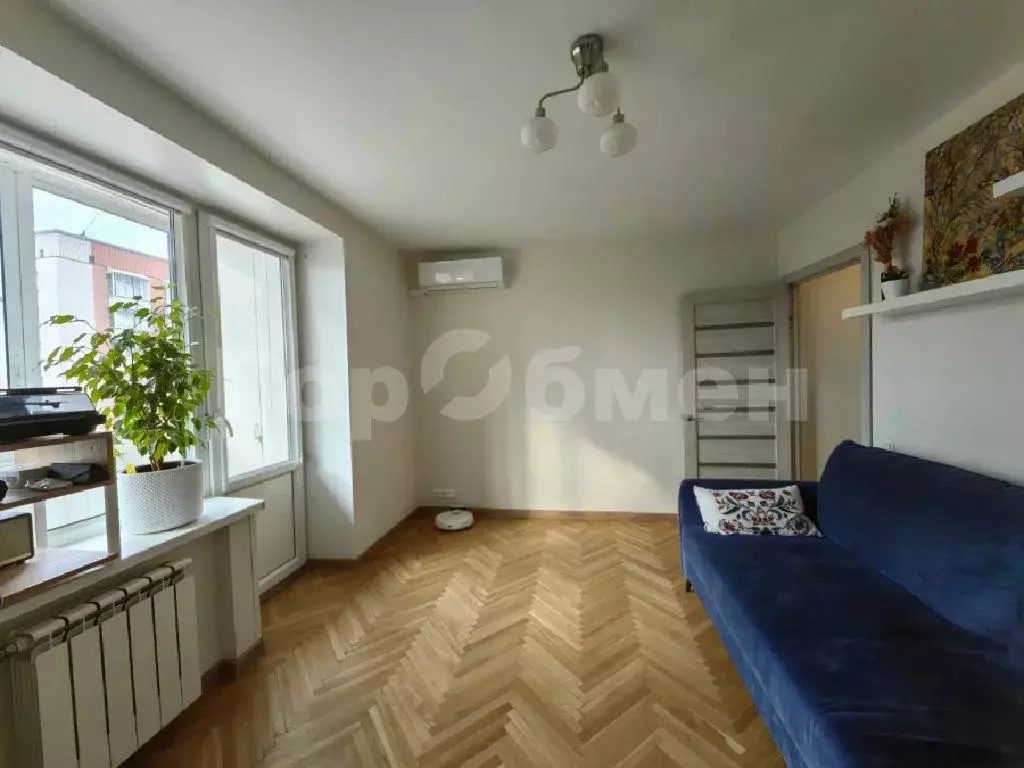 Продается 2-комнатная квартира - Фото 1