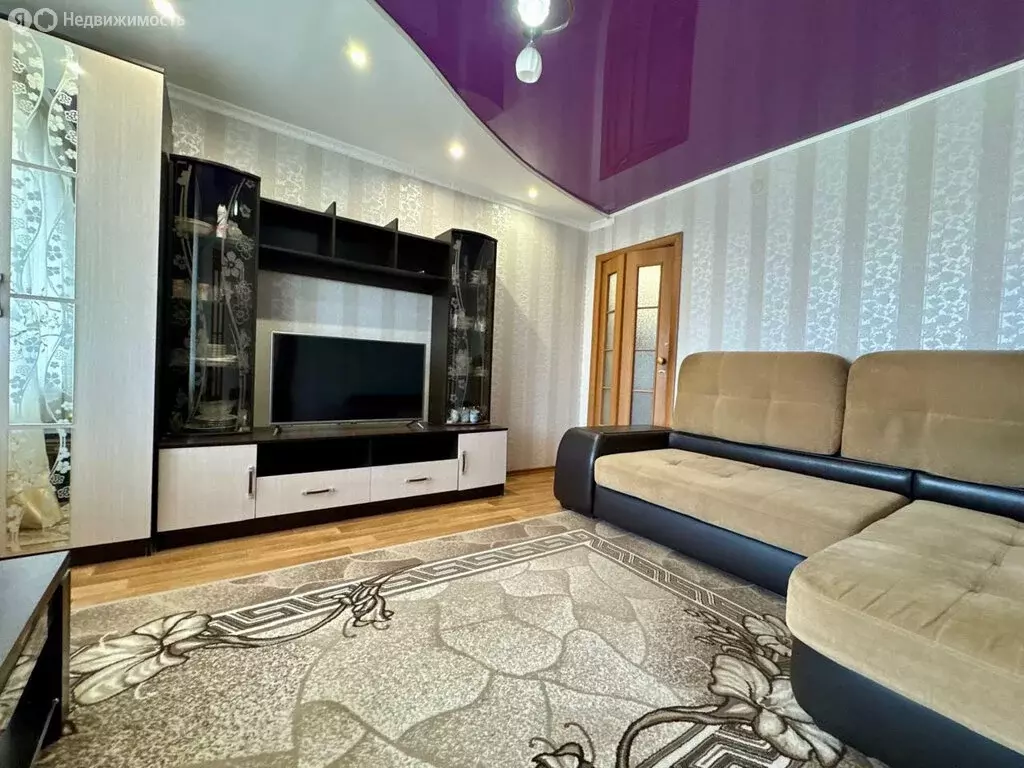3-комнатная квартира: Оренбург, проспект Победы, 123А (53.3 м) - Фото 1