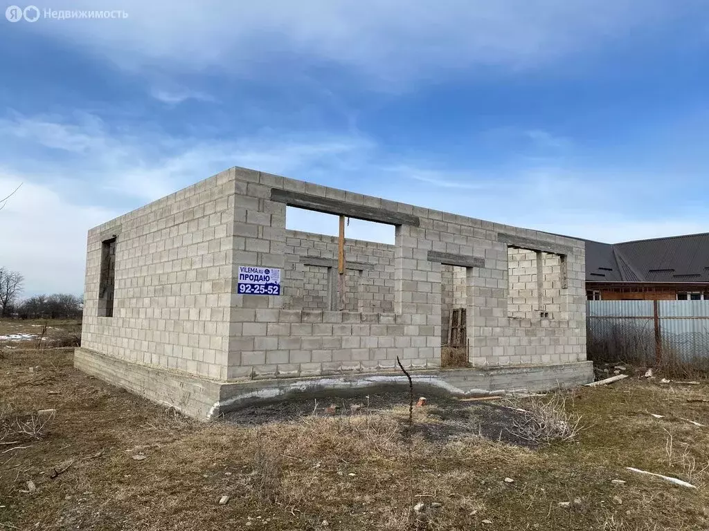 Дом в село Чермен, улица К. Хетагурова, 36 (130 м) - Фото 1