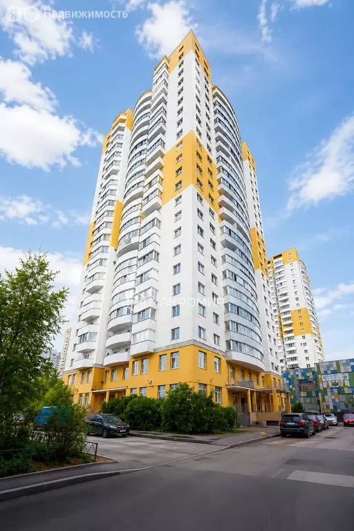 3-комнатная квартира: посёлок Шушары, Первомайская улица, 16 (76.9 м) - Фото 1