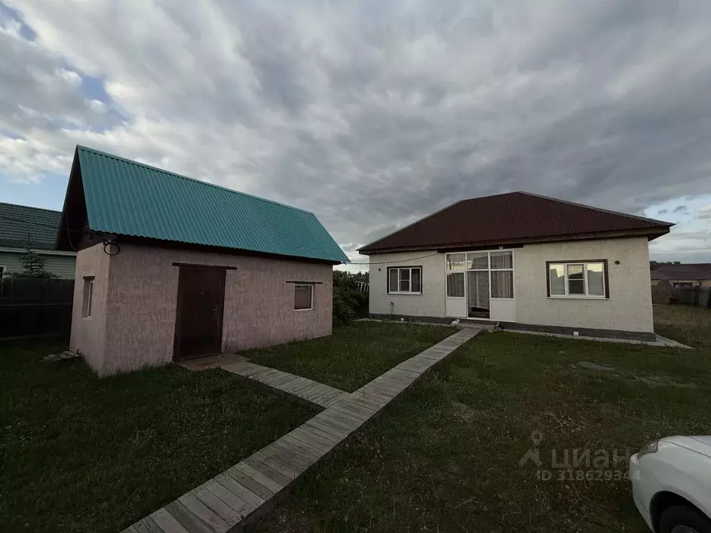 Дом в Иркутская область, Иркутский муниципальный округ, с. Хомутово ... - Фото 1