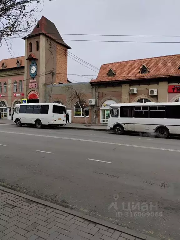 Торговая площадь в Краснодарский край, Ейск ул. Карла Либкнехта, 46 ... - Фото 0