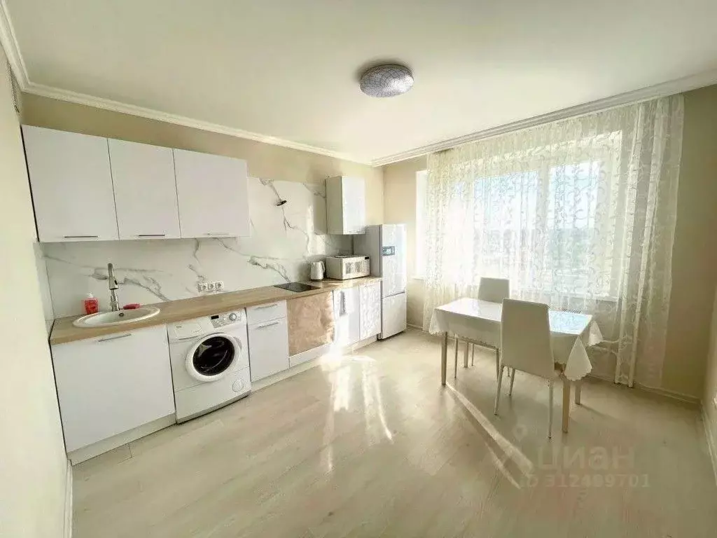 1-к кв. Тюменская область, Тюмень ул. Александра Митинского, 3 (41.0 ... - Фото 1