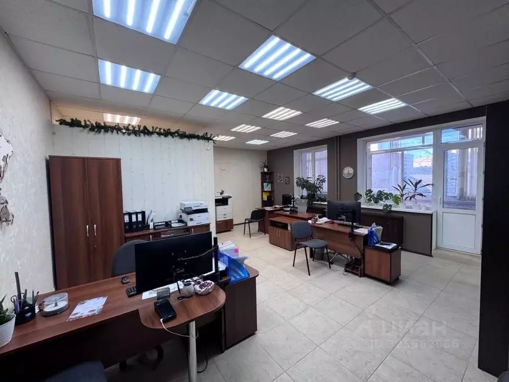 Офис в Новосибирская область, Новосибирск ул. Сакко и Ванцетти, 31 (68 ... - Фото 1