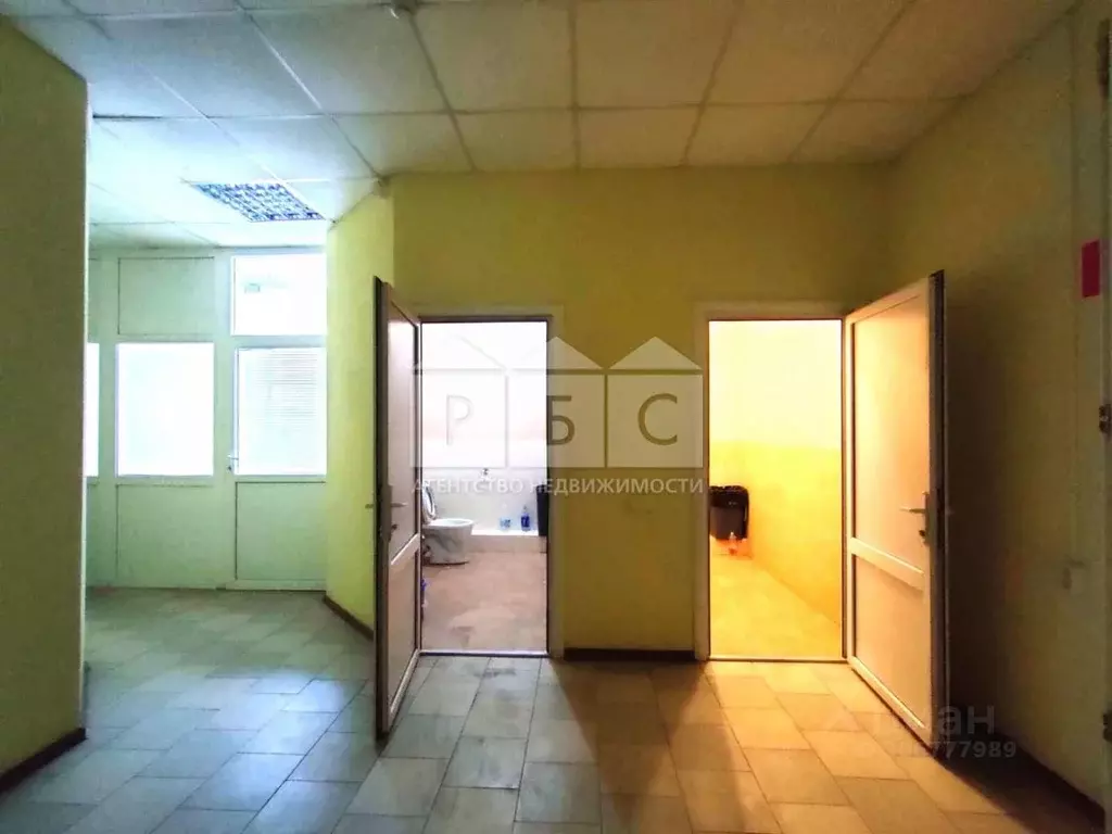 Офис в Саратовская область, Саратов Буровая ул., 32А (374 м) - Фото 1