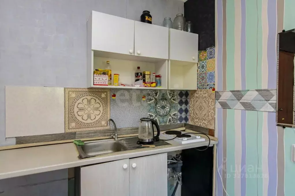 3-к кв. Тюменская область, Тюмень ул. Мельникайте, 109к1 (87.4 м) - Фото 1