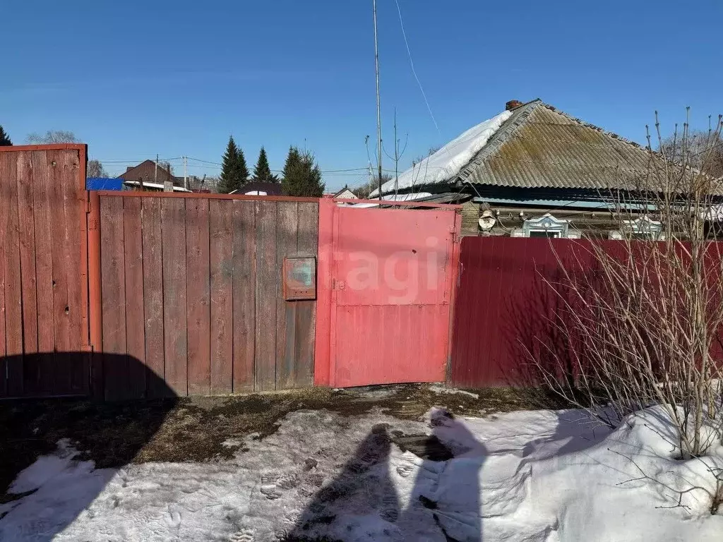 Дом в Новосибирская область, Бердск ул. Радищева, 95 (31 м) - Фото 0
