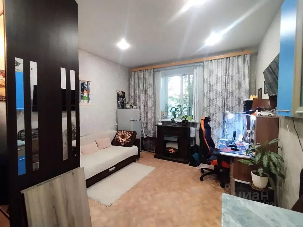 Комната Красноярский край, Красноярск ул. Александра Матросова, 30/3 ... - Фото 0